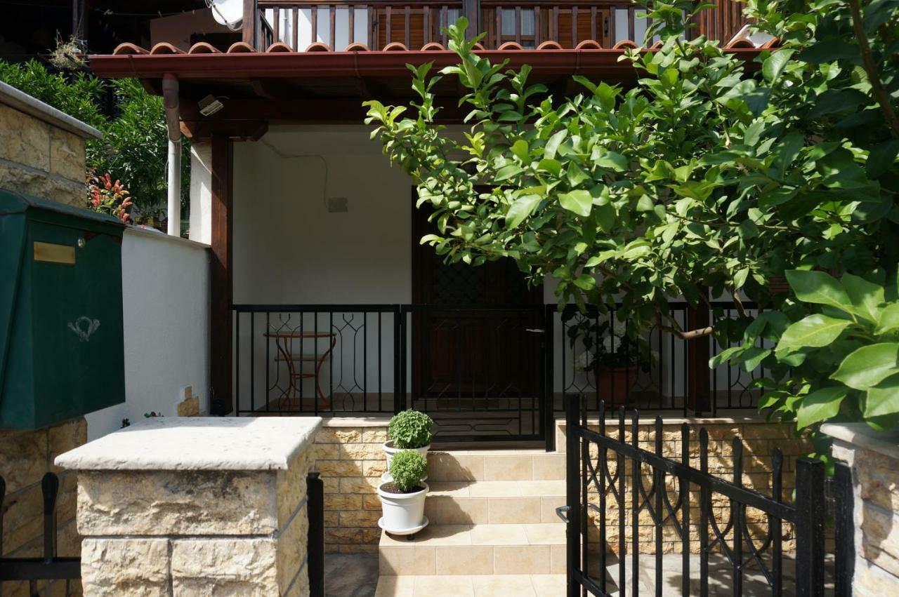 Magnolia Apartment Ayios Nikolaos Bagian luar foto