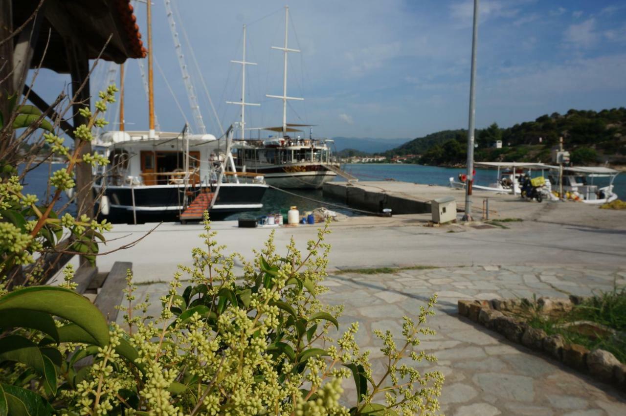 Magnolia Apartment Ayios Nikolaos Bagian luar foto