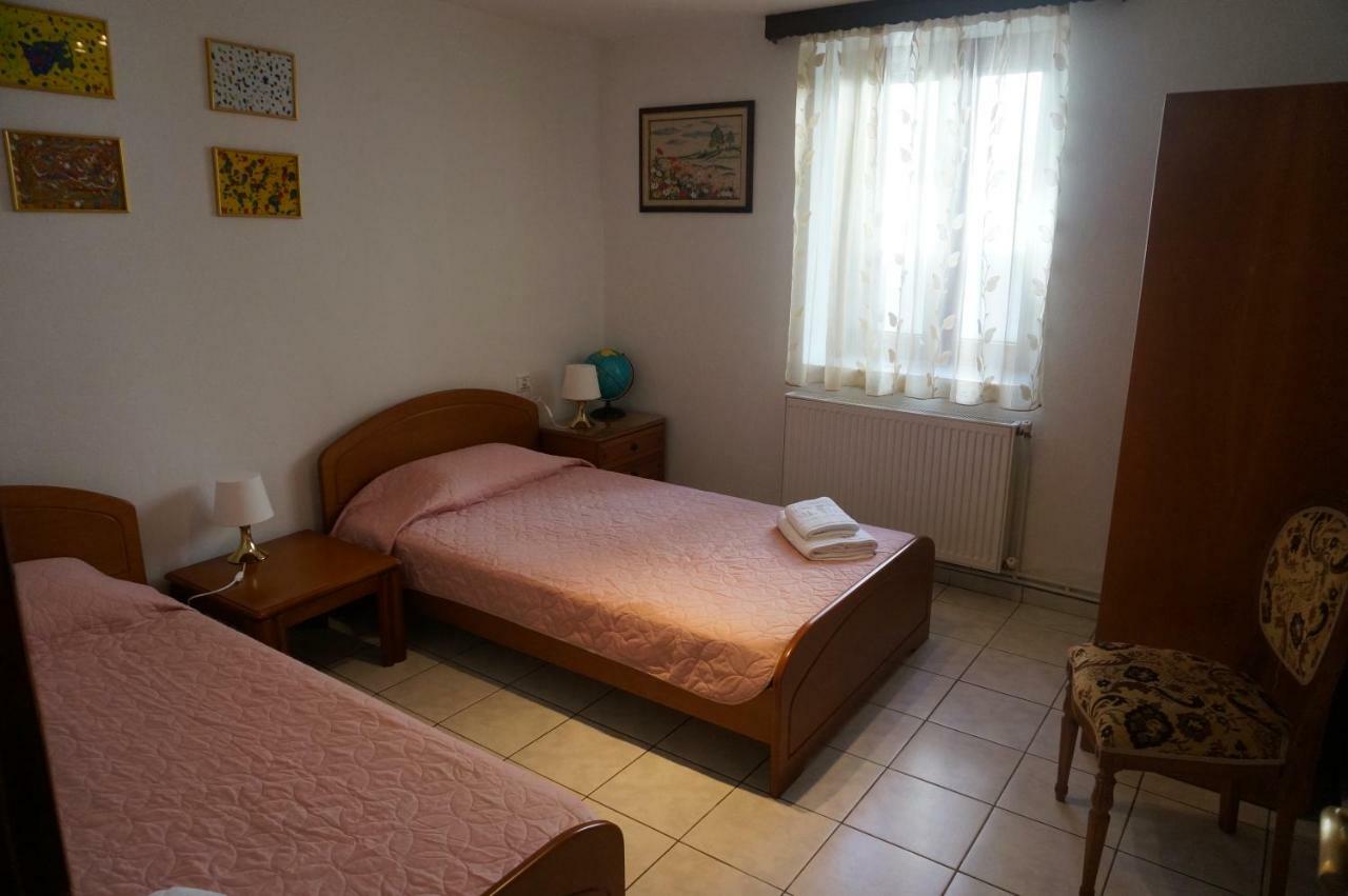 Magnolia Apartment Ayios Nikolaos Bagian luar foto