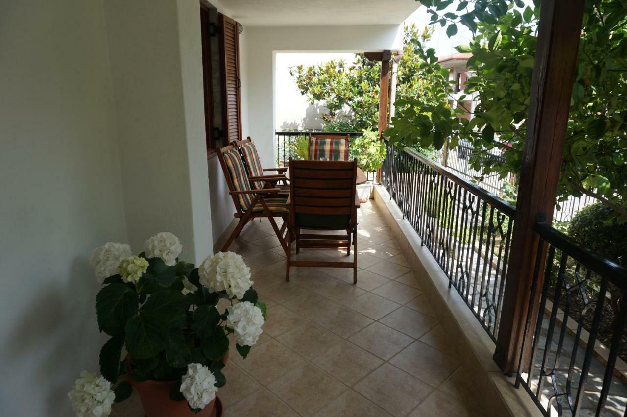 Magnolia Apartment Ayios Nikolaos Bagian luar foto